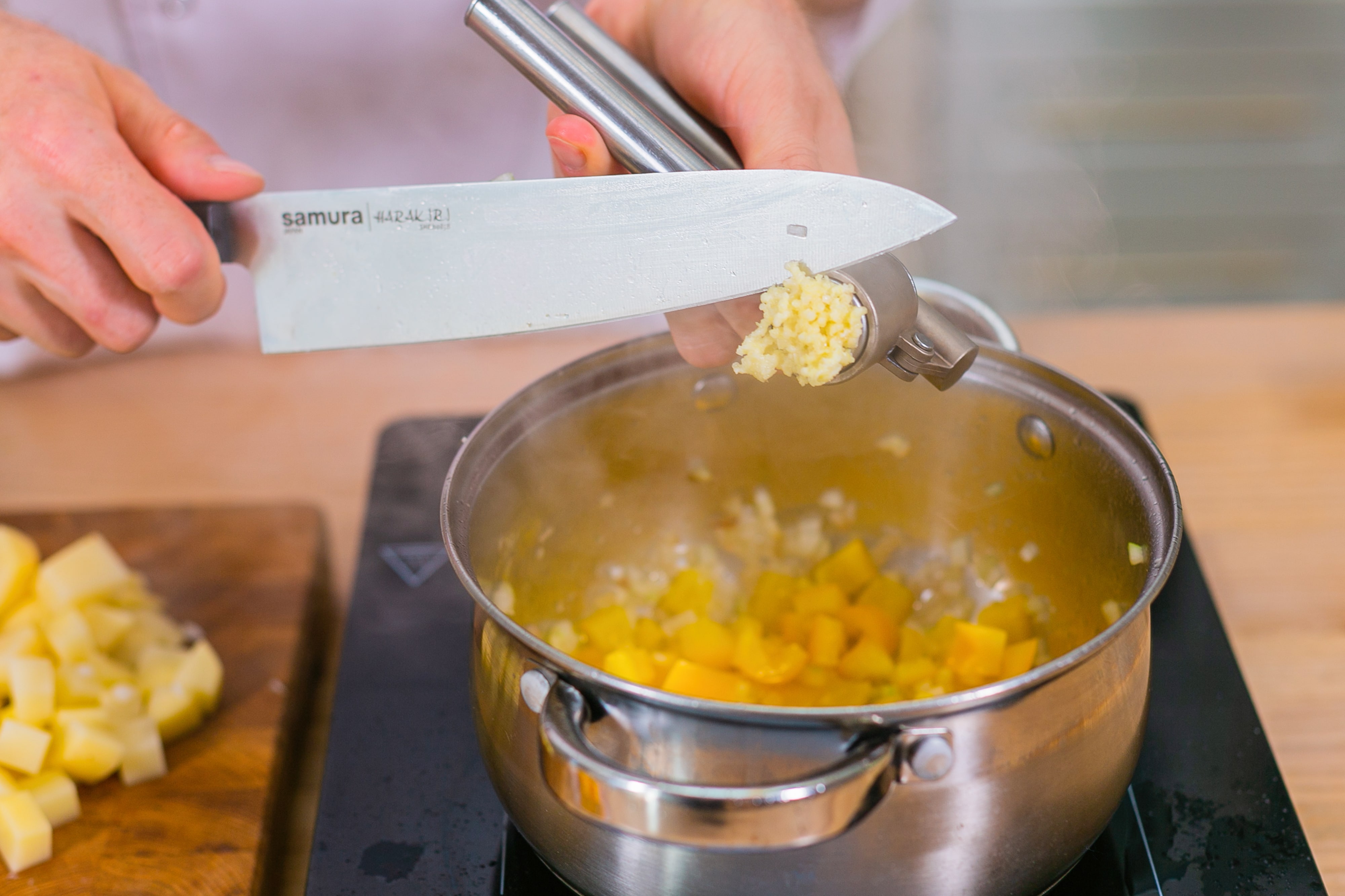 Кукурузный суп с сухариками