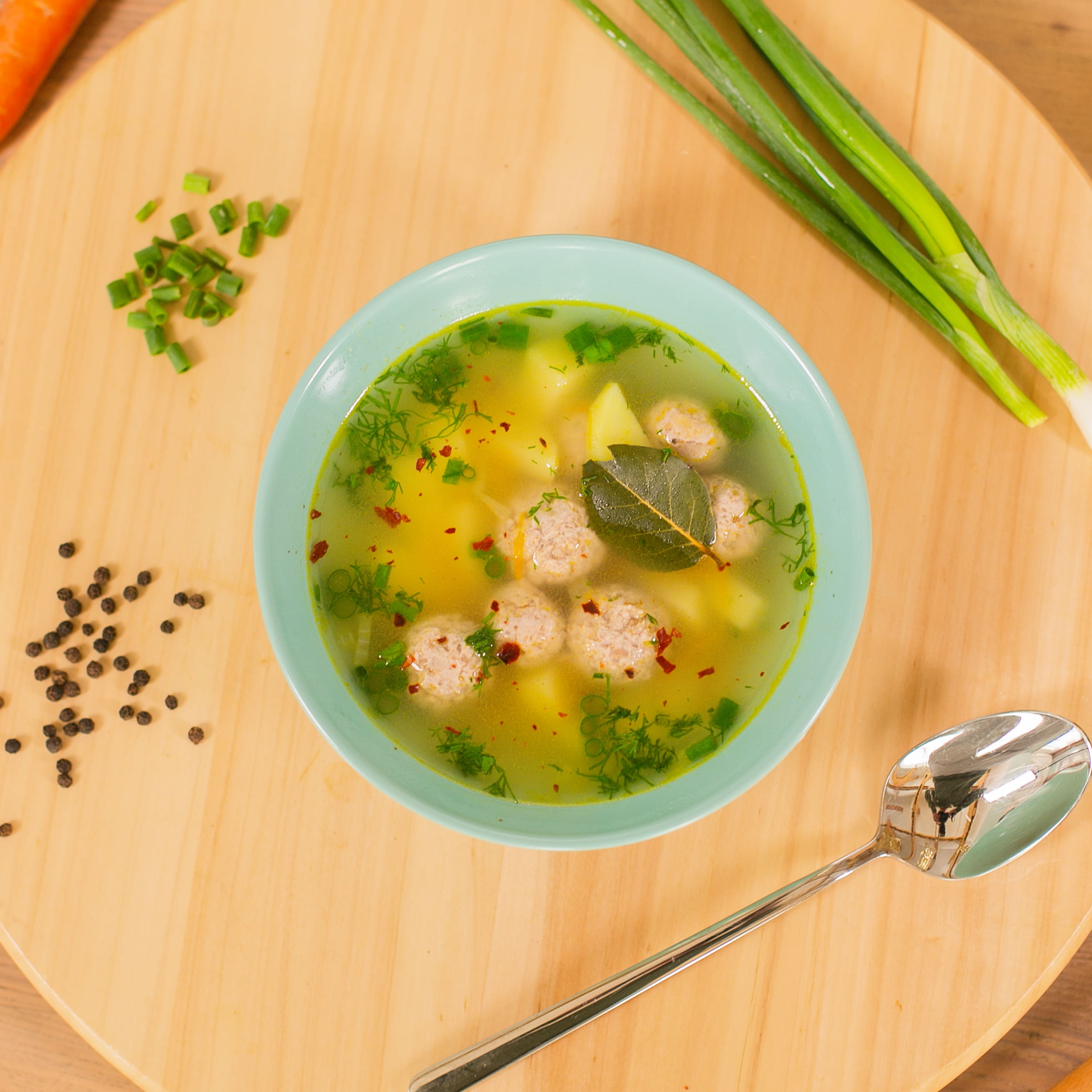 Овощной суп с фрикадельками